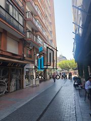 Pis  Calle de la guardia civil. Urban home vende magnifico atico para reformar en el corazón de