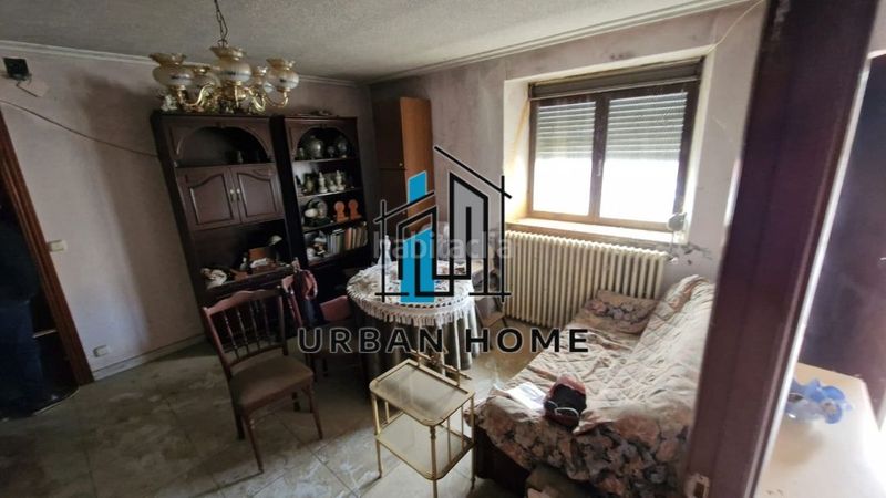 Foto 8ce269f8-8740-4d5f-b3d9-edb2e7012b55. Casa a Valdefresno
