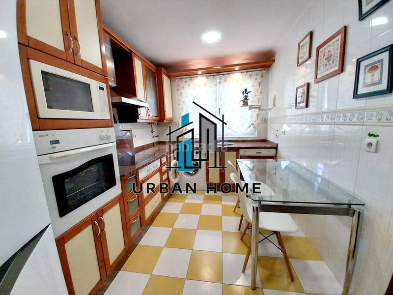 Foto 5ace75dc-adeb-4cfc-bc0e-845553fcd9cf. Rent flat with heating parking in Armunia León