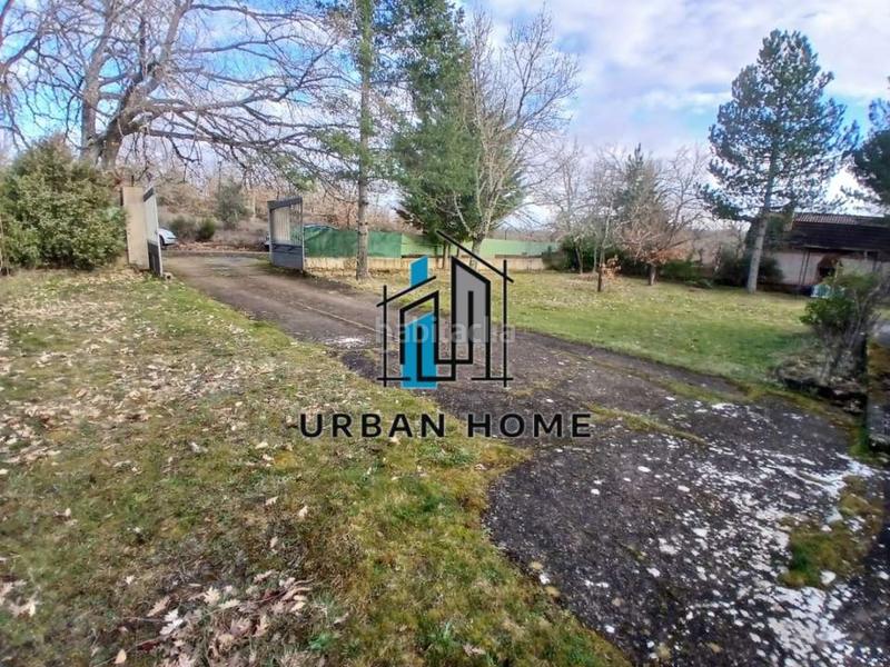 Foto 241da97c-9487-45bd-b2ba-ae7126d472d7. Finca rústica a Villaquilambre