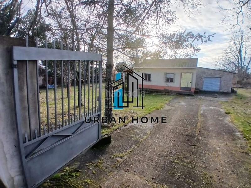 Foto ed0f9ee8-6bfb-4618-98aa-7fb2838d4406. Finca rústica en Villaquilambre