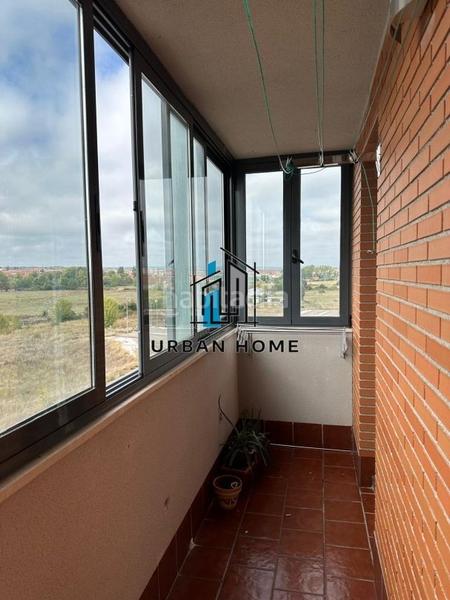 Foto f8104680-1fe3-47e3-9b1a-c266e6263f15. Etagenwohnung mit heizung parking in Armunia León