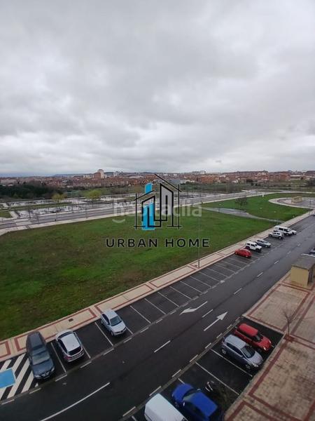 Foto 470d8a28-5a6c-40e3-b301-0c7f2fe065e2. Flat with heating parking in Armunia León