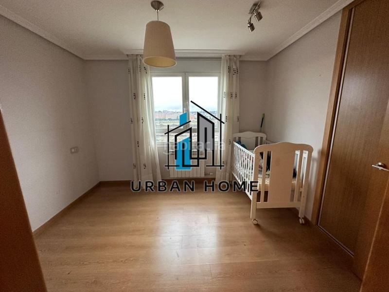 Foto bf795908-06d8-43bf-8515-c86ebbd6aea6. Flat with heating parking in Armunia León