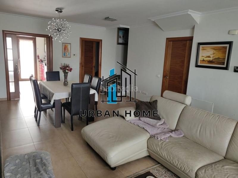 Foto 4c385755-fc66-403e-a06d-c88b0b72826c. Xalet amb calefacció aparcament a Sariegos