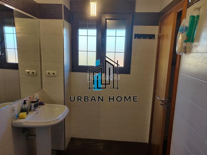 Foto 9e01b843-cacc-4350-ba55-0659aaf20bd5. Xalet amb calefacció aparcament a Sariegos