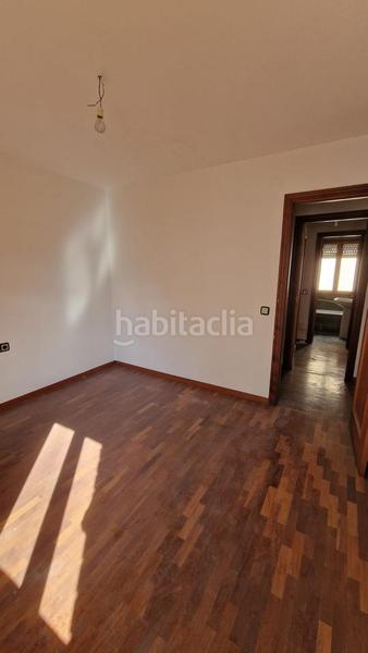 Foto 66a43279-7754-40c0-a4db-3a9388a42420. Pis amb calefacció aparcament a Centro Ciudad León