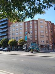 Piso en San Claudio - La Chantría. Urban home vende precioso piso recien reformado en av. fernandez