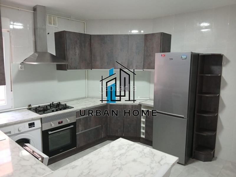 Foto 0cf3cea5-7ac1-4042-ae36-cf4e83c3746f. Alquiler piso urban home alquila piso amuebaldo y reformado en san mames! en León