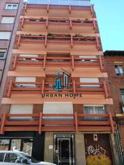 Piso  Calle juan madrazo. Urnba home vende piso reformado en el centro de la ciudad, zona