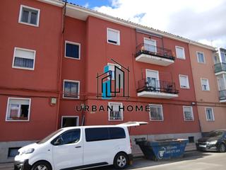 Pis  Calle esla. Urban home vende piso zona hospital san juan de dios!! ideal inv