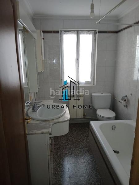 Foto 0e44e565-2a57-41e3-ba4b-864e7ba90623. Piso urban home vende piso barrio Las Ventas, ideal inversores!! en León