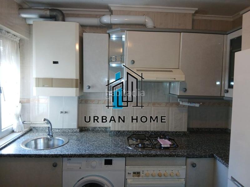 Foto 30e162e1-026c-4e4b-86d0-093db00f765c. Piso urban home vende piso barrio Las Ventas, ideal inversores!! en León