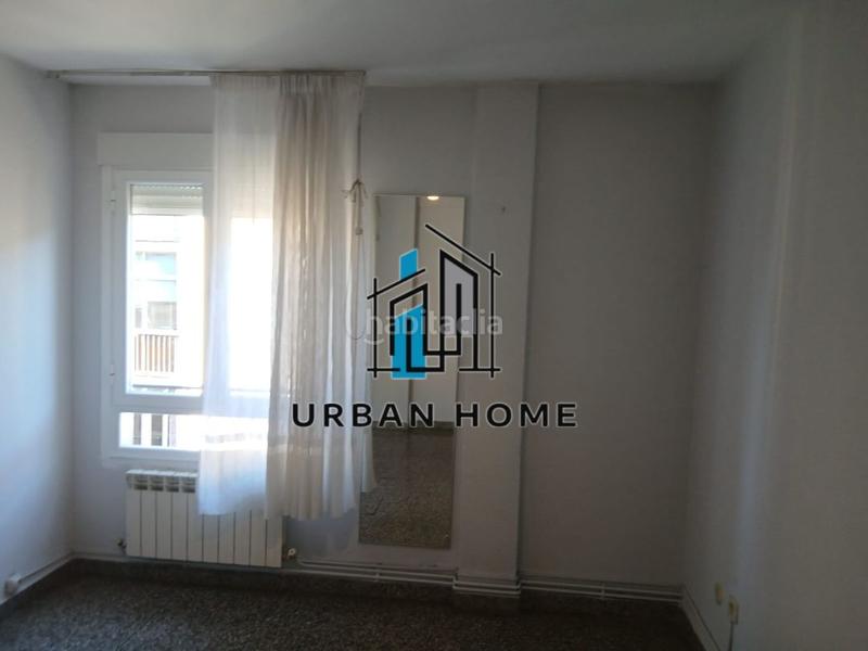 Foto 323ad5e5-8510-4680-82e2-a00c1647fd12. Piso urban home vende piso barrio Las Ventas, ideal inversores!! en León