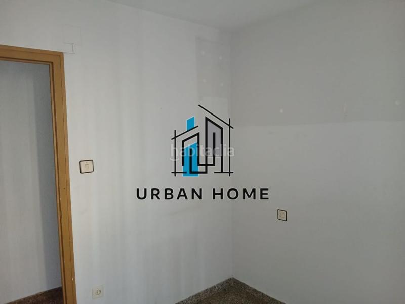 Foto 670421fd-9cd9-427f-bcb0-6b96e31a8db5. Piso urban home vende piso barrio Las Ventas, ideal inversores!! en León