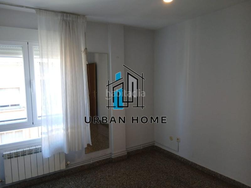 Foto 7c388b36-70c3-47b9-86e7-3f39eb828dea. Piso urban home vende piso barrio Las Ventas, ideal inversores!! en León