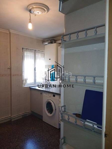 Foto 8aa59a15-f497-4851-af5c-bef947f21a9b. Piso urban home vende piso barrio Las Ventas, ideal inversores!! en León