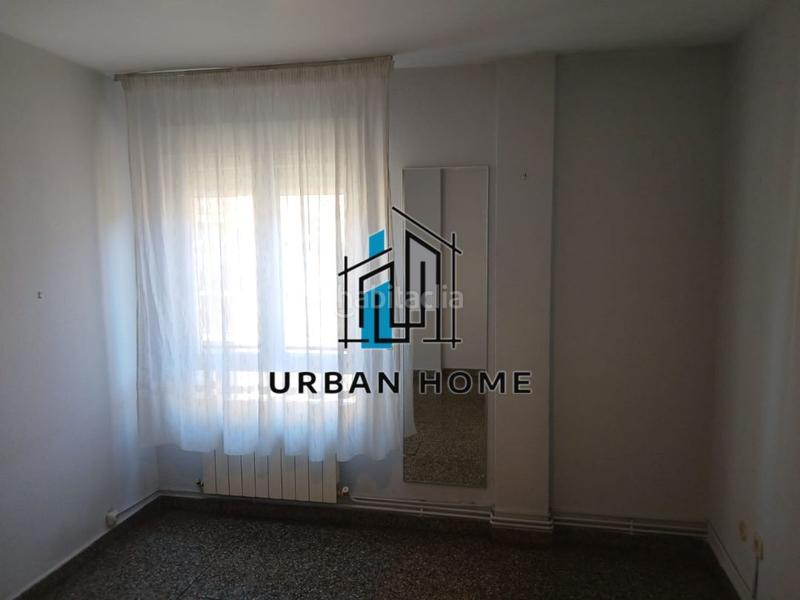 Foto b9fc831c-2354-4e7c-8f2a-8bb77d4f0f0b. Piso urban home vende piso barrio Las Ventas, ideal inversores!! en León