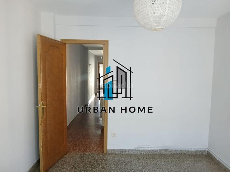 Foto d6aca450-d888-4aa6-b817-257acb4aee1d. Piso urban home vende piso barrio Las Ventas, ideal inversores!! en León