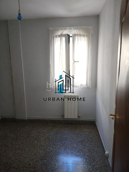Foto eeaec176-0b40-4bd0-a51b-317e725241e8. Piso urban home vende piso barrio Las Ventas, ideal inversores!! en León