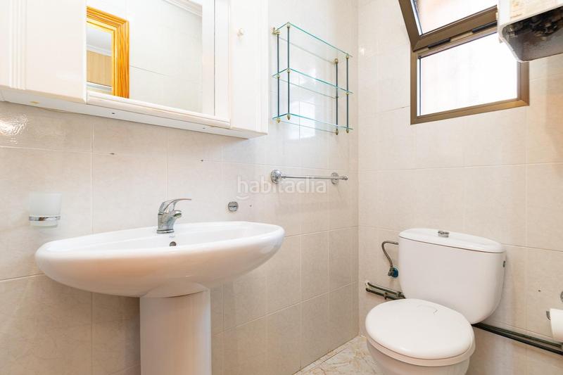 Foto e54ae85f-092a-49ee-b151-a5e61edf47d7. Casa adossada amb calefacció aparcament piscina a Cullera