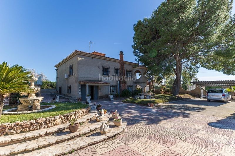 Foto 440aa2a9-5ba2-4637-ae77-d05b3e80140f. Xalet amb aparcament piscina a La Conarda-Montesano Bétera