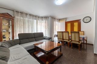 Appartement à Barrio Benicalap. Remax sorolla presenta en exclusiva tu nuevo hogar en benicalap