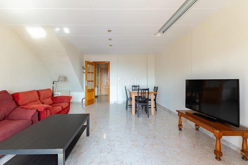 Foto e537e782-d045-4eb6-aa99-aa41e70639c7. Casa adossada amb calefacció aparcament piscina a Cullera