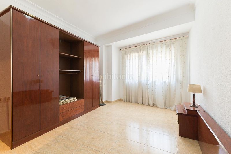 Foto 098559fd-22dc-4c1b-a200-b40eec049e5d. Flat with heating in El Mercado Manises