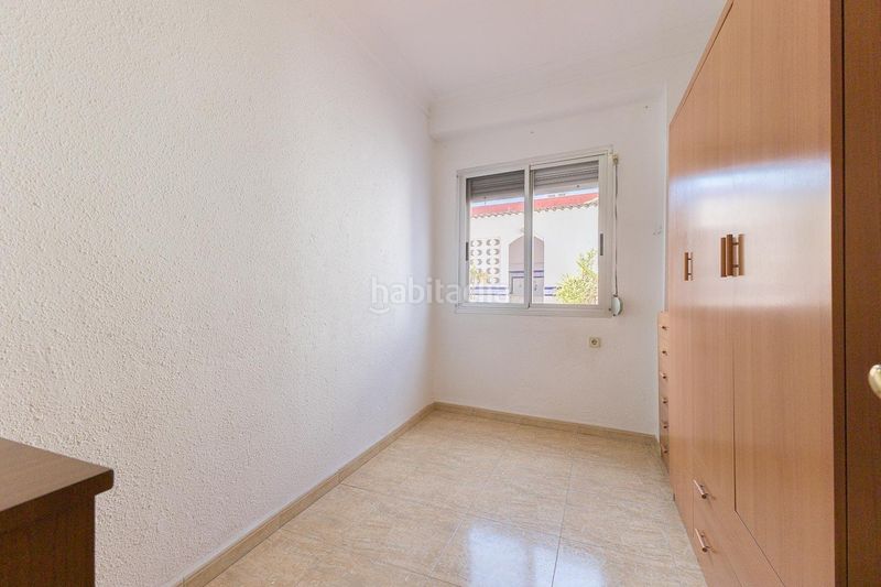 Foto 43674644-23f8-4424-a65a-333a92d3f8f2. Flat with heating in El Mercado Manises