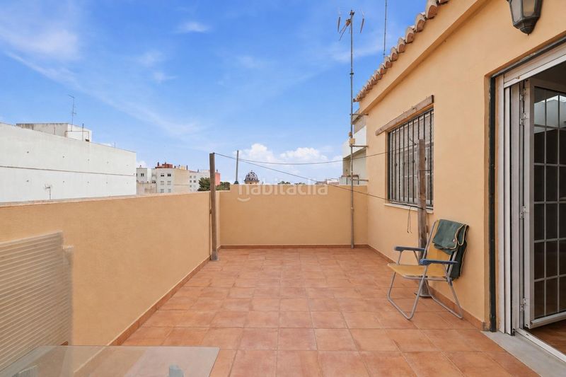 Foto 985338f3-59f2-4106-a882-9ea6b10063a7. Casa adossada amb aparcament a Casas Verdes - Ermita Godella