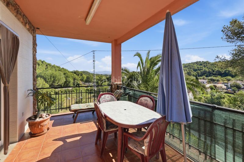 Foto f7047111-5fe5-47ab-9e0f-d59fe795e668. Chalet en calle calle polígono 38 101 en Vilamarxant