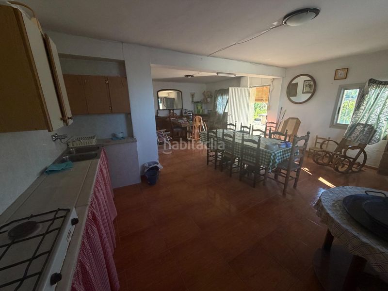 Foto 6a95464b-a725-4a5a-8cd9-8193a8923608. Casa amb piscina a Barxeta