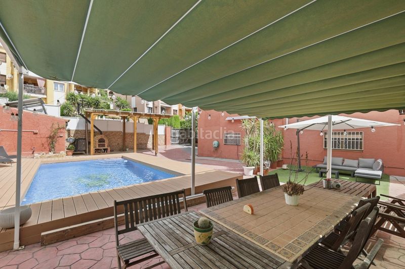 Foto 0070f5be-8e35-4dbc-8a89-62080803eb66. Casa adossada amb aparcament piscina a Sierra Perenchiza-Cumbres de Calicanto-Sto Domingo Chiva