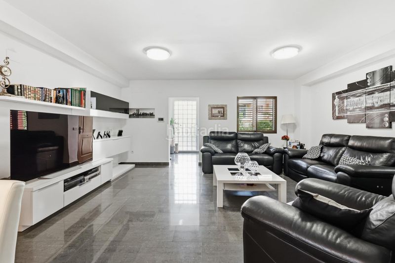 Foto 5015149f-cbec-410f-91f0-231ce6e339c6. Casa adossada amb aparcament piscina a Sierra Perenchiza-Cumbres de Calicanto-Sto Domingo Chiva