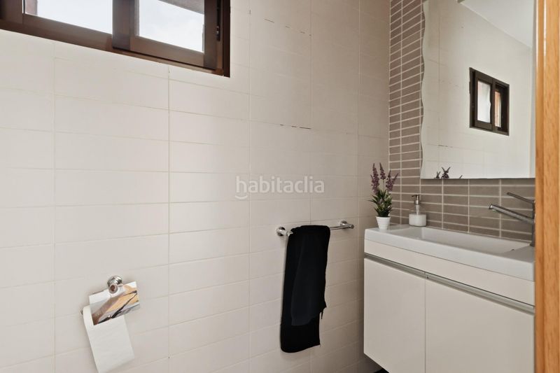 Foto eb6f5193-4220-423f-987e-d91508d2b40b. Casa adossada amb aparcament piscina a Sierra Perenchiza-Cumbres de Calicanto-Sto Domingo Chiva