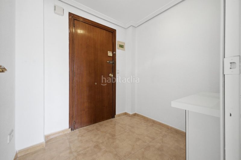 Foto b16a702d-4ed9-4162-ae5c-a302215802e9. Pis a Casas Verdes - Ermita Godella