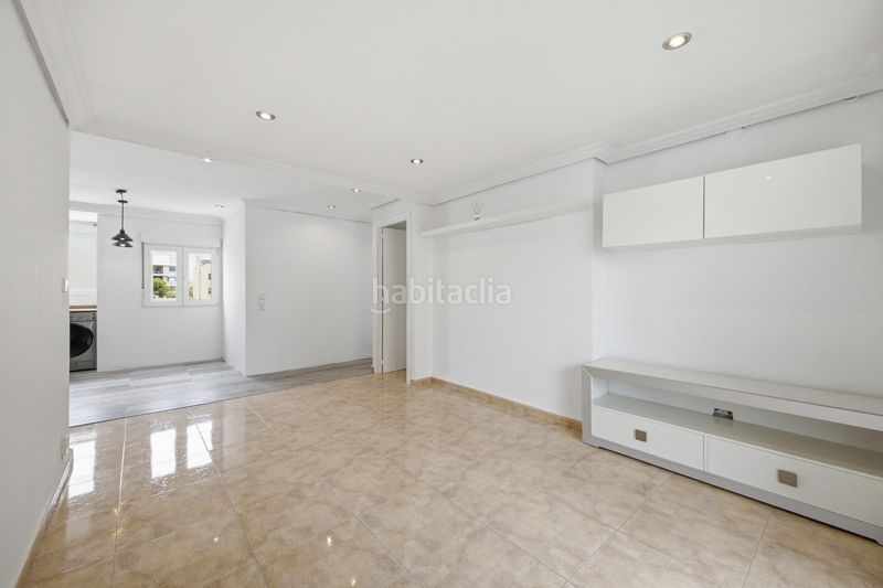 Foto f8dad1fe-6339-40cf-ba8a-24e550d14537. Pis a Casas Verdes - Ermita Godella