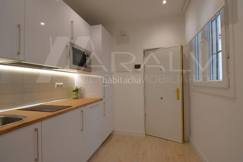 Foto e6588ba2-72aa-4475-95a4-7daeaa3bb5e0. Apartament amb calefacció a Embajadores-Lavapiés Madrid
