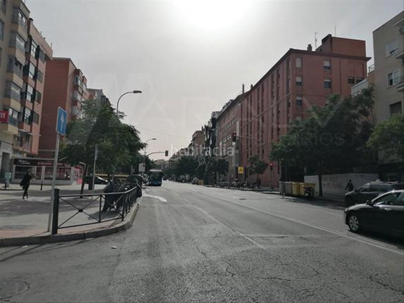 Foto 3eba5ad6-d60d-4cc0-9b73-389dbe1a7b51. Locale commerciale in Valdeacederas Madrid