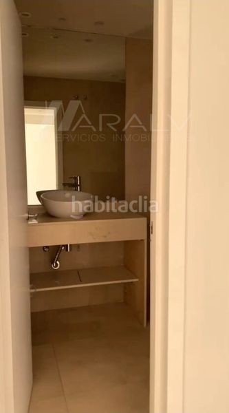 Foto 55f87e79-a5c0-4e91-b40d-674161693b5b. Àtic amb calefacció a Recoletos Madrid