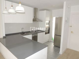 Miete Dachwohnung  Del doctor esquerdo. Atico con terraza en calle doctor esquerdo