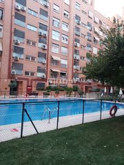 Lloguer Pis  De játiva. Urbanización privada con piscina.