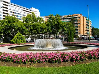 Etagenwohnung  De cavanilles. Próximo al parque del retiro en calle de cavanilles. oportunidad