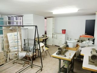 Local Comercial a de León Gil de Palacio