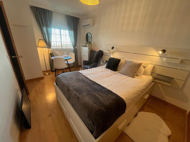 Foto 9d422678-f8a7-45a0-9555-c22214080127. Rent chalet in Zona Avenida al Vedat Torrent