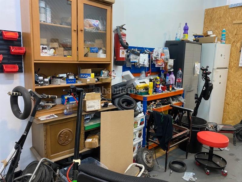 Foto cc47fb70-49b4-43a6-924e-0f811de1f59f. Pas-de-porte local commercial dans Nou Moles Valencia