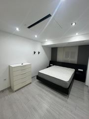 Piso  Carrer charco 17. Piso en venta