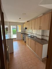Rent Semi detached house in Carrer mestre antonio collado del castillo 1. Piso en alquiler