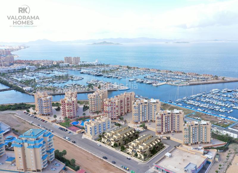 Foto 7b182f10-ead6-47f0-a30f-1ecbf1b5d32b. Casa adossada amb aparcament piscina a Tomás Maestre Manga del Mar Menor (La)